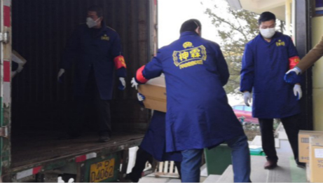 口罩手套皆医用 | 云顶集团3118之家捐赠物资首批抵孝感