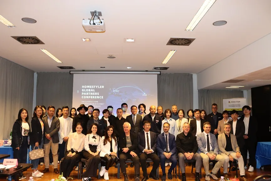 米兰掀起&ldquo;3D+AI&rdquo;科技热潮，，，云顶集团3118之家携手云顶集团3118设计家亮相第62届米兰国际家具展