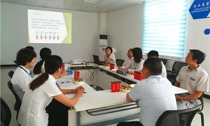 中岳店&ldquo;交流面扑面，，相同心知心&rdquo;员工履历交流会圆满举行！！