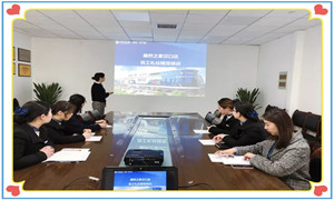 云顶集团3118之家汉口店展礼仪风范&middot;扬乐成风帆礼仪规范培训